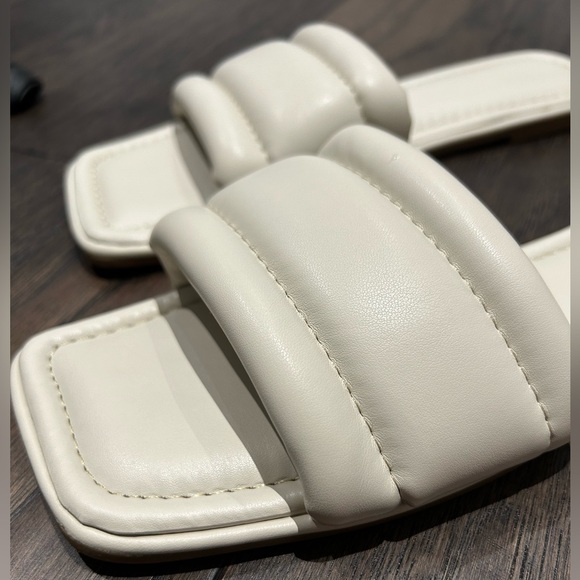 Primark - Flats - Picture 3 of 4